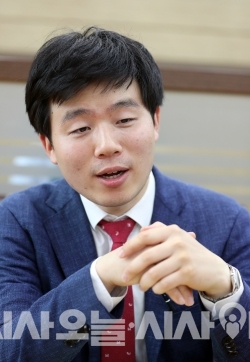 장 부대변인은 청년들이 한국당에 대해 꼰대당이란 평가를 내린다면 한국당이 분명 반성할 부분이 있을 것이라 말했다.ⓒ시사오늘 권희정 기자