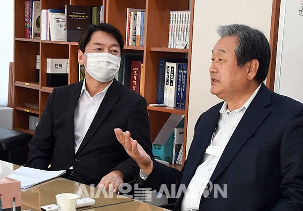 국민의당 안철수 당대표가 '킹 메이커'를 자처한 김무성 전 의원과 12일 만났다.ⓒ시사오늘 권희정 기자